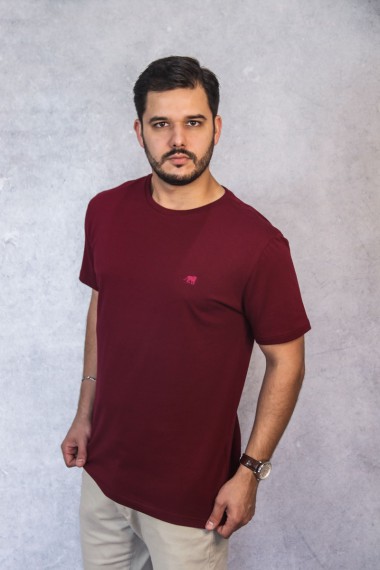 Camiseta Conforto Bordô com Onça