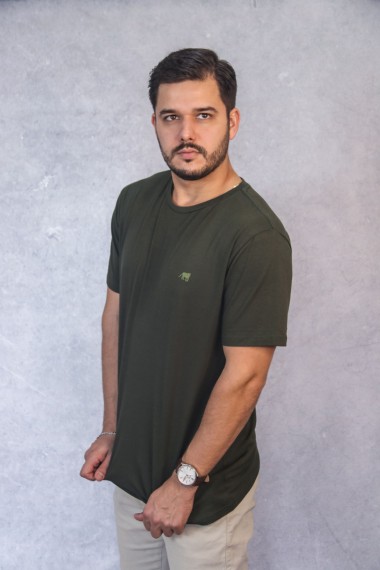 Camiseta Conforto Verde Militar com Onça